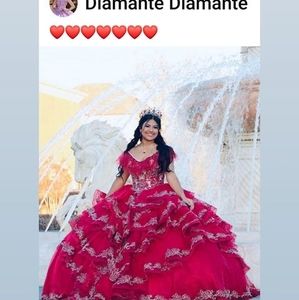 Meet your Posher, Lorena